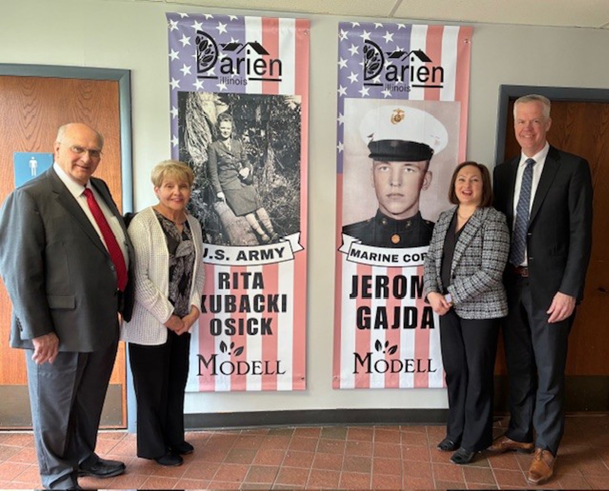 Featured image of Darien Hometown Hero Banners